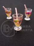 Висулка 25х17мм пластмасова чаша с коктейл 1пак 2броя 335626